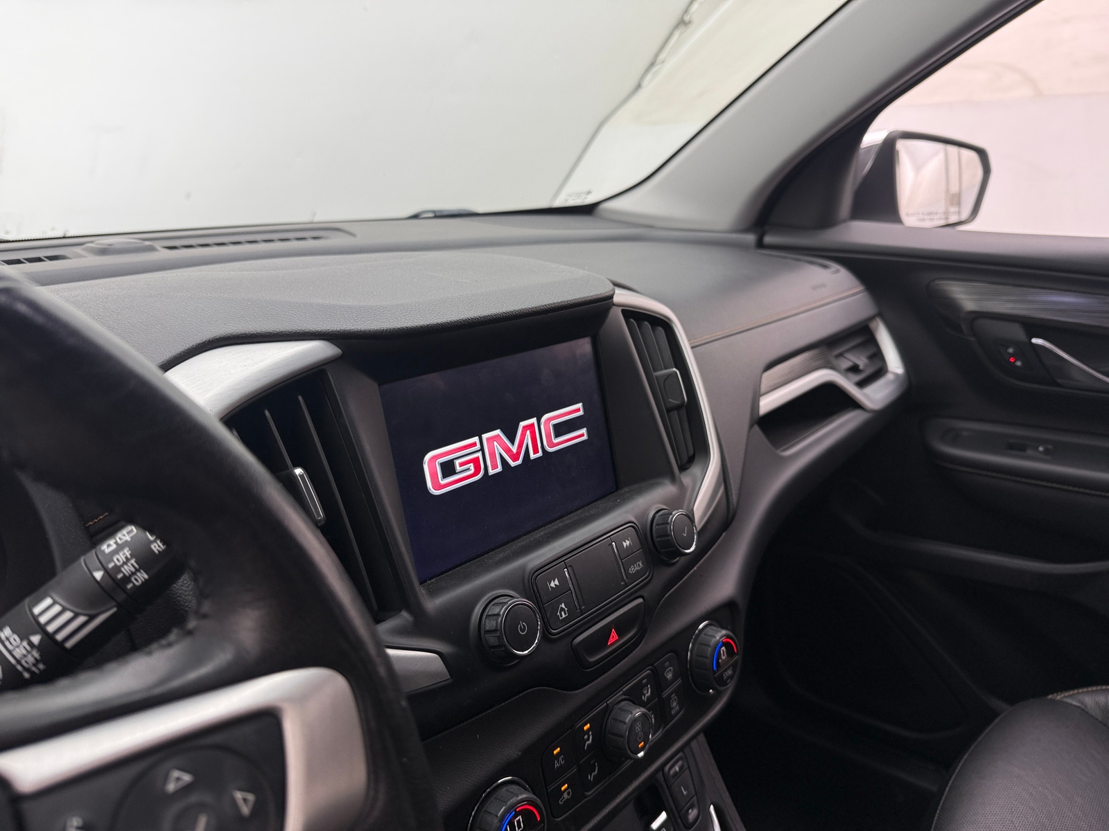 Thumbnail: 2019 GMC Terrain - 3