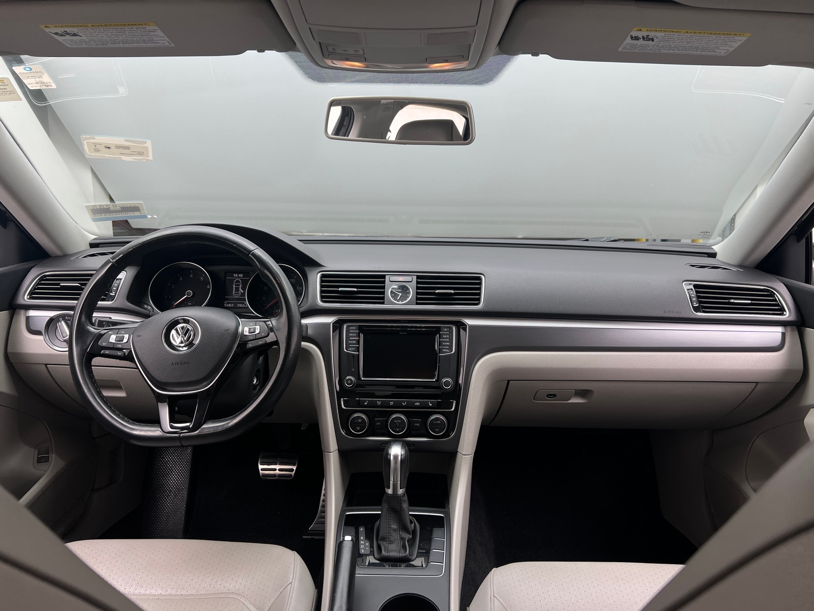 Thumbnail: 2017 Volkswagen Passat - 2