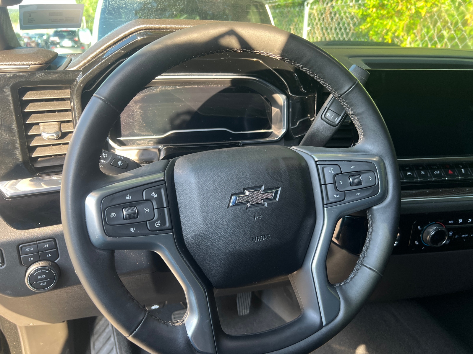 Thumbnail: 2023 Chevrolet Silverado 1500 - 5