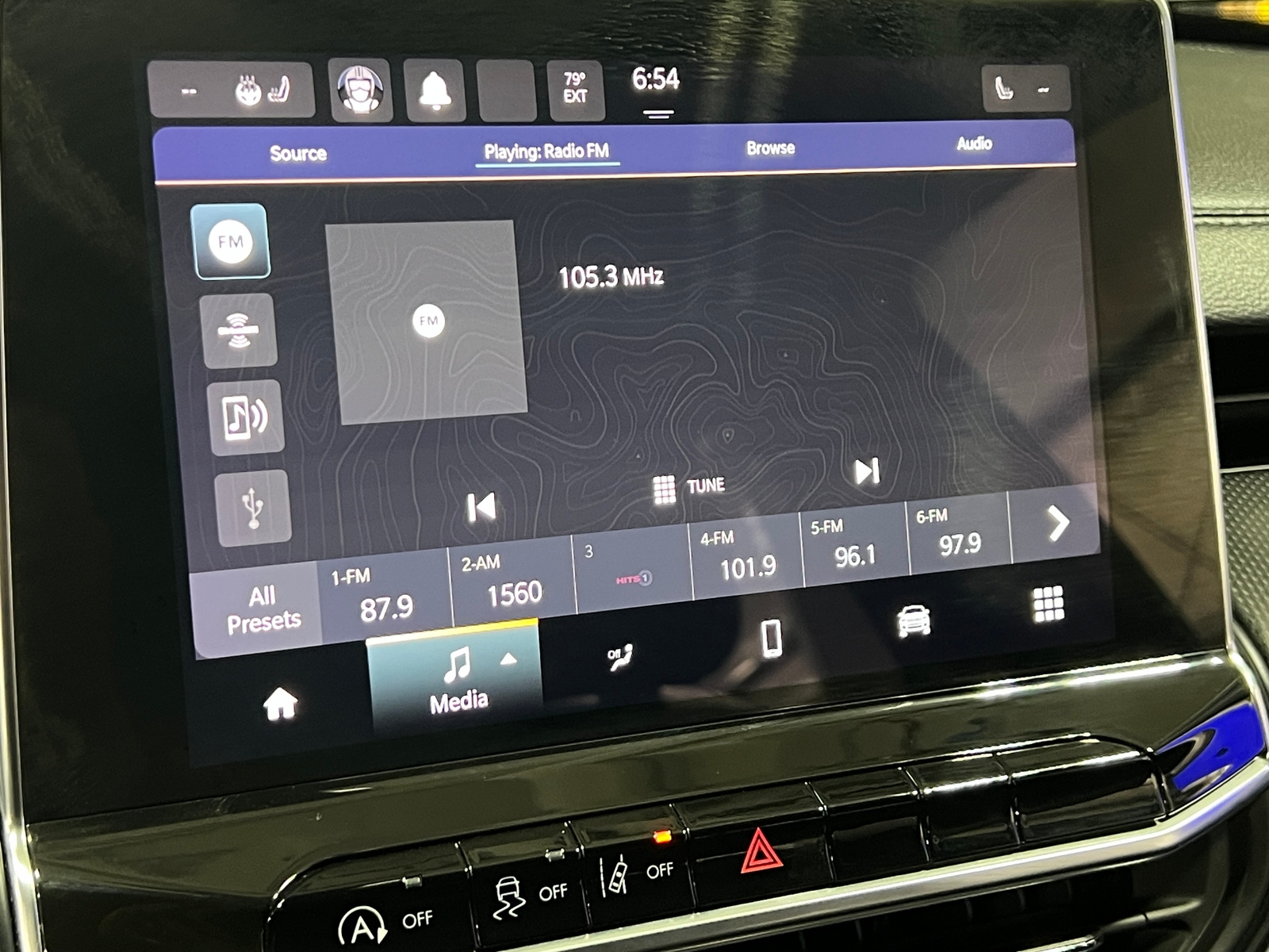 Thumbnail: 2023 Jeep Compass - 4