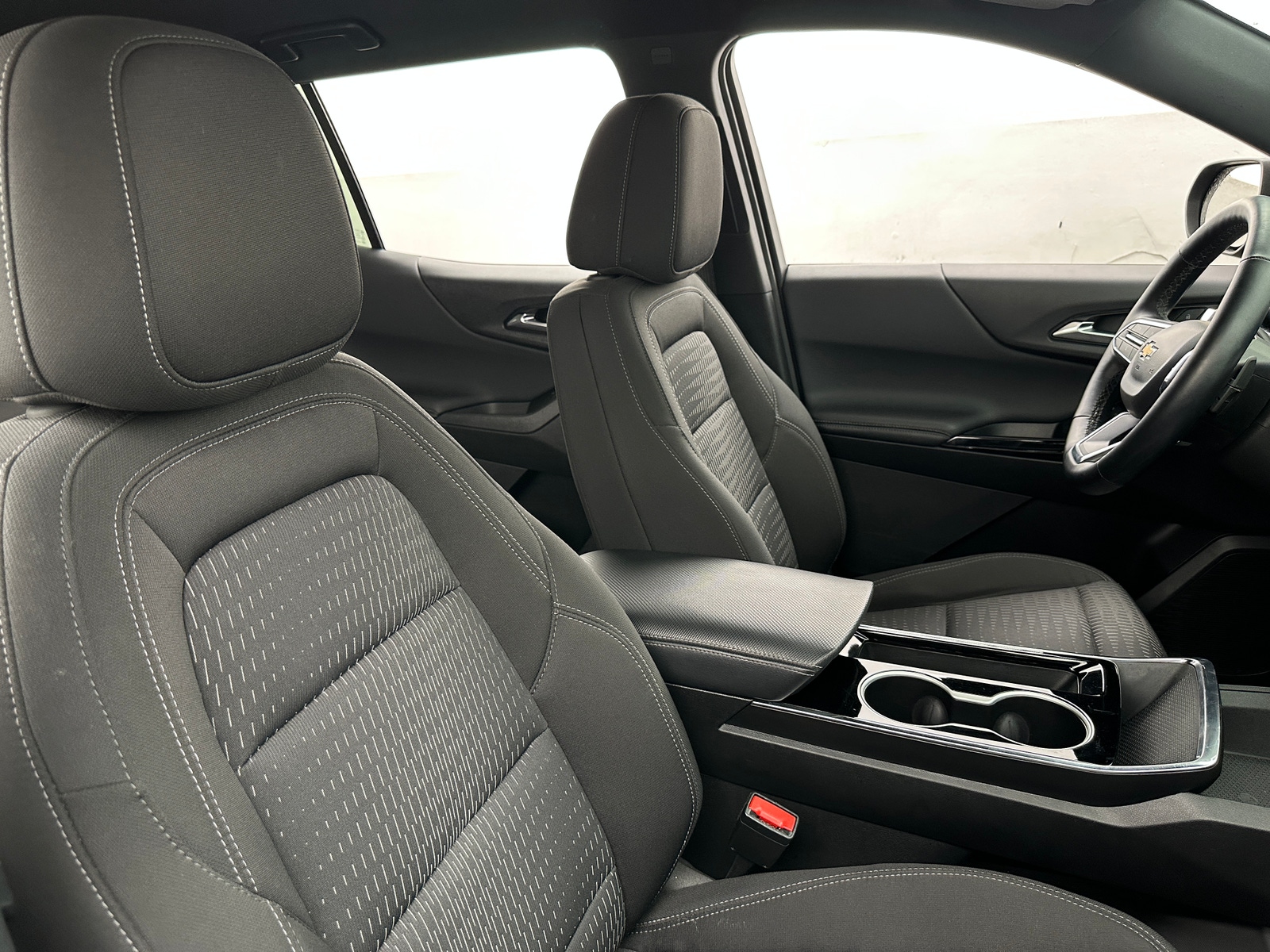 Thumbnail: 2025 Chevrolet Equinox - 2