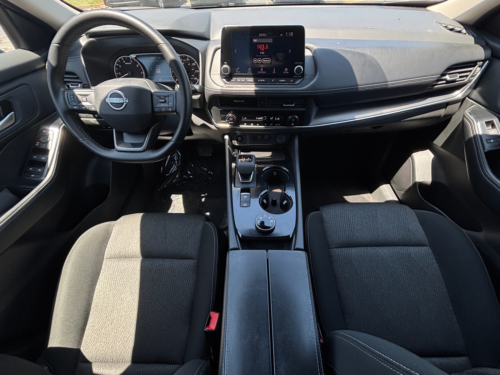 Thumbnail: 2025 Nissan Rogue - 3