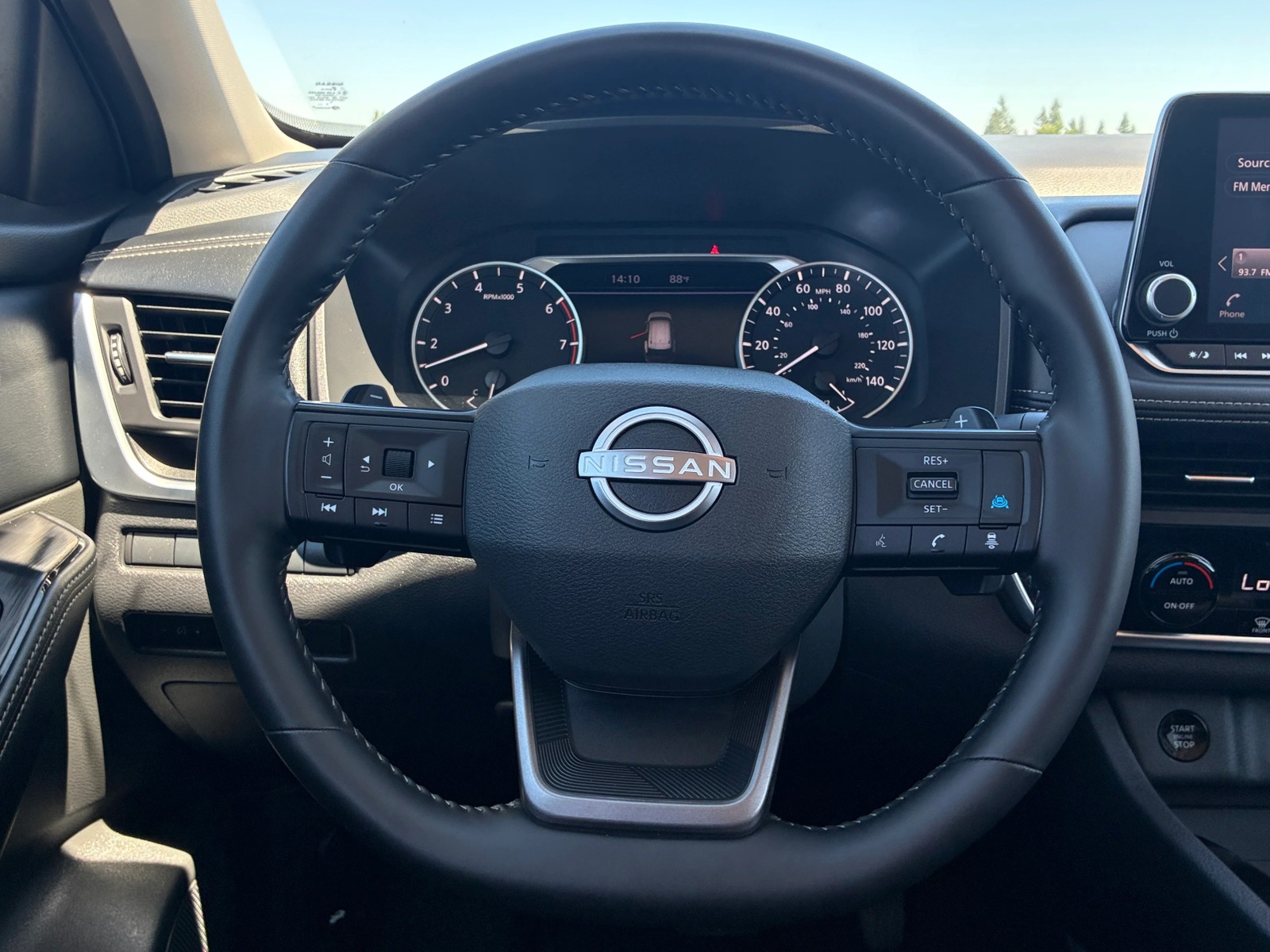 Thumbnail: 2025 Nissan Rogue - 5