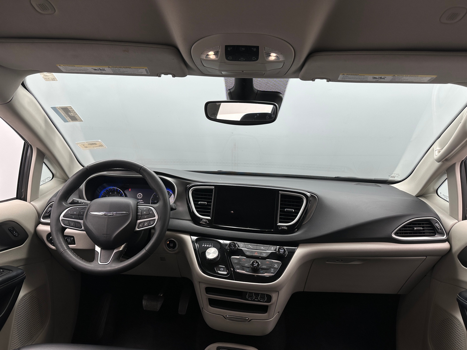 Thumbnail: 2023 Chrysler Pacifica - 2