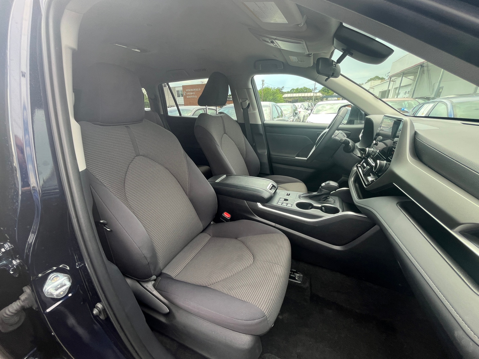 Thumbnail: 2025 Toyota Highlander - 2