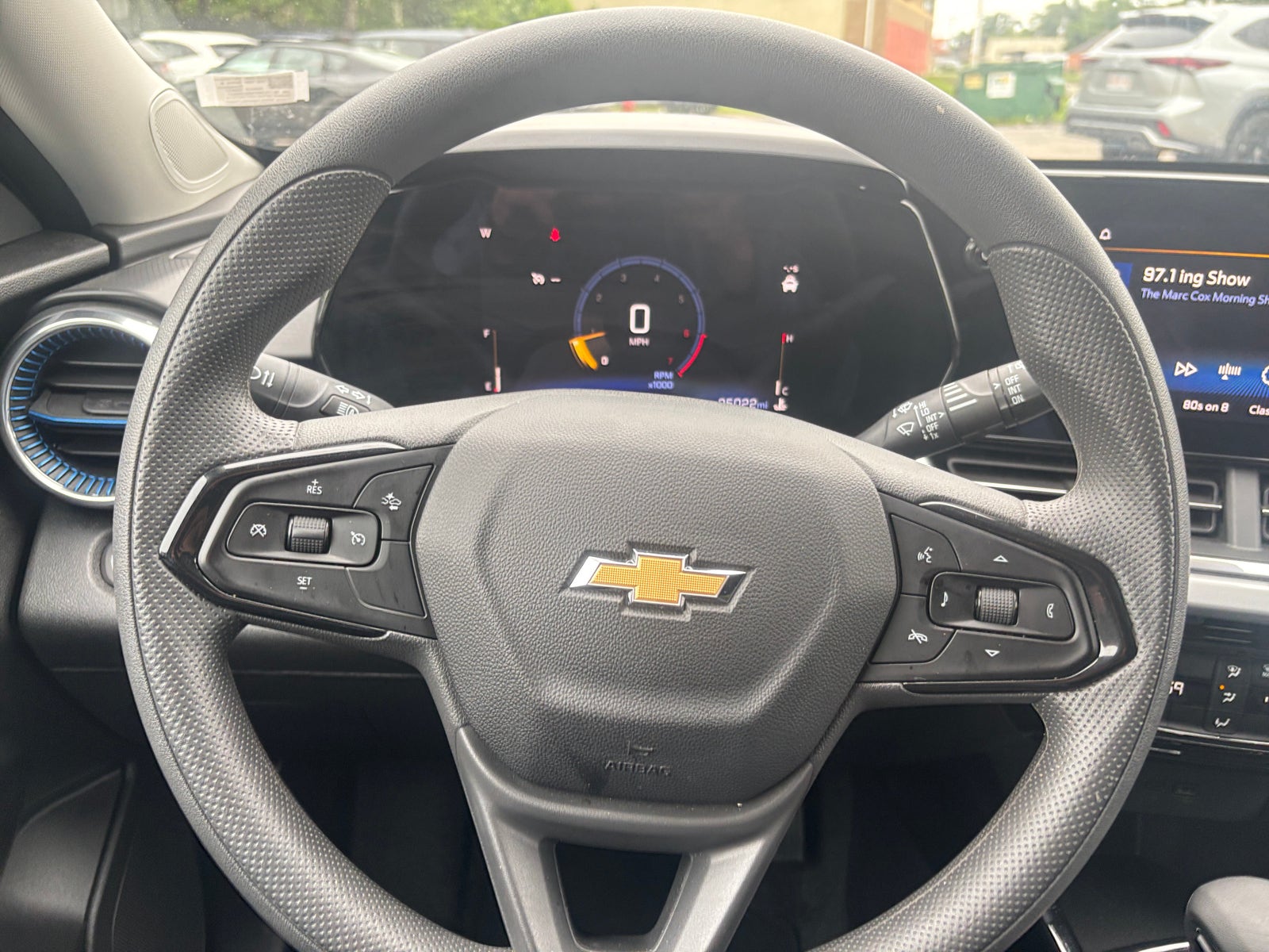 Thumbnail: 2025 Chevrolet Trax - 5