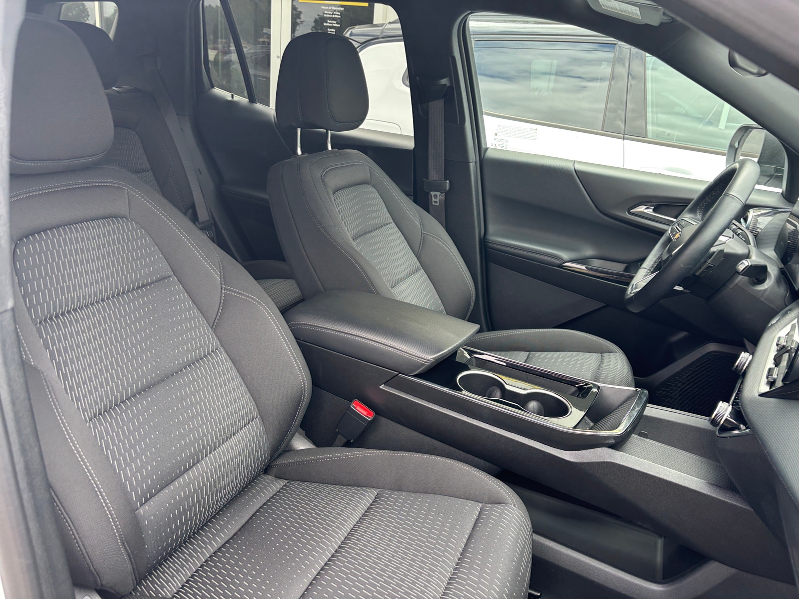 Thumbnail: 2025 Chevrolet Equinox - 2