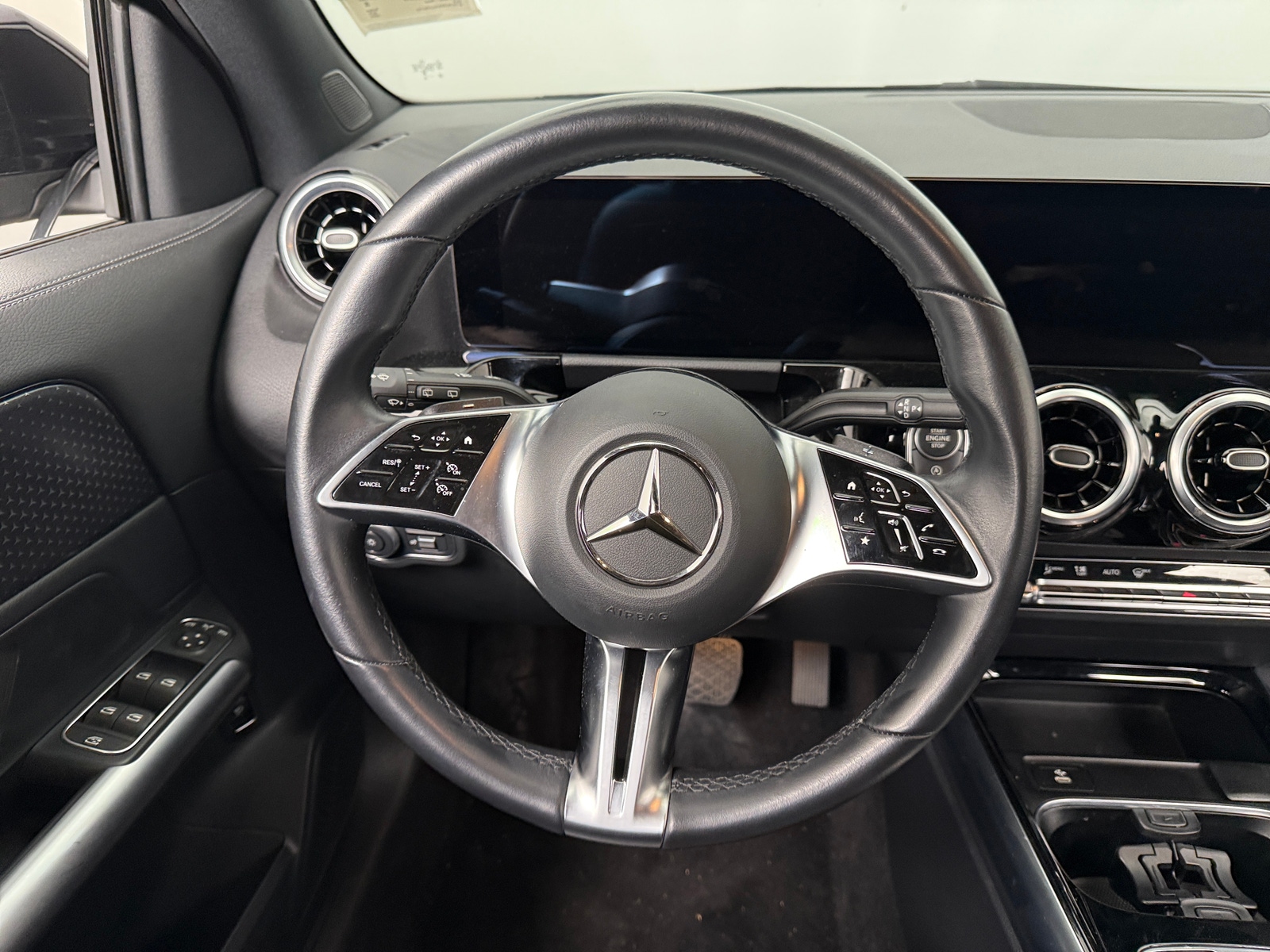 Thumbnail: 2025 Mercedes-Benz GLA - 4