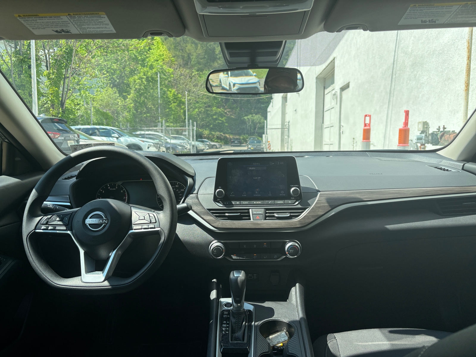 Thumbnail: 2025 Nissan Altima - 3