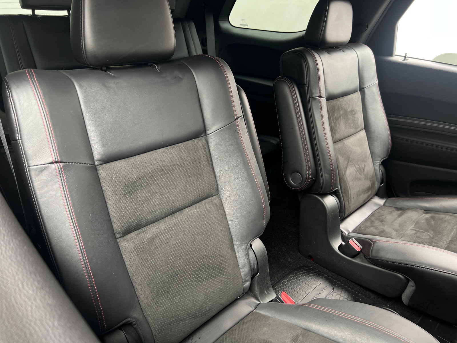 Thumbnail: 2022 Dodge Durango - 5