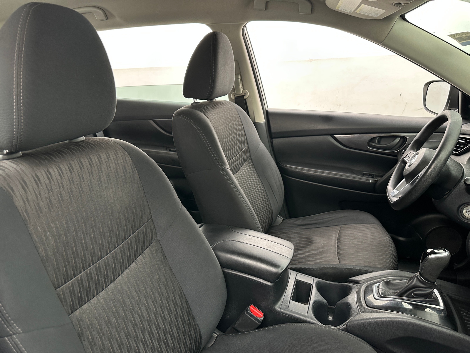 Thumbnail: 2019 Nissan Rogue - 2