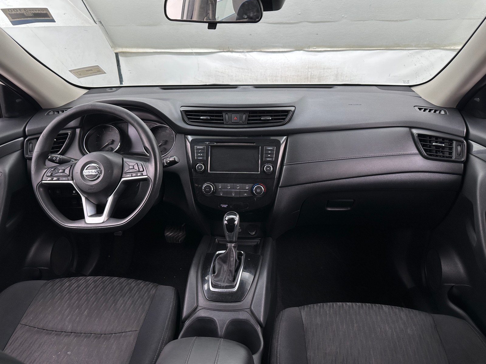 Thumbnail: 2019 Nissan Rogue - 3