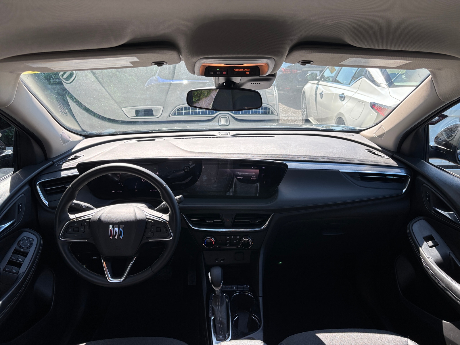Thumbnail: 2025 Buick Encore GX - 3