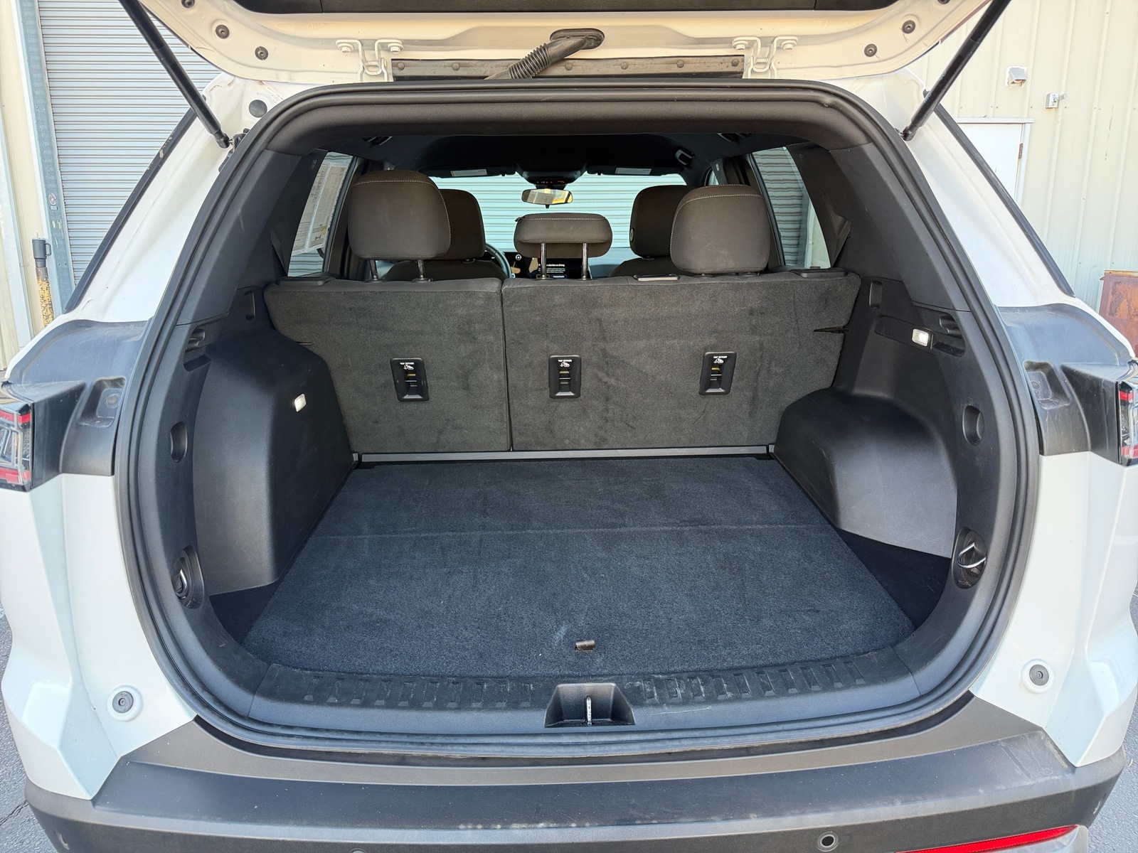 Thumbnail: 2025 Chevrolet Equinox - 6