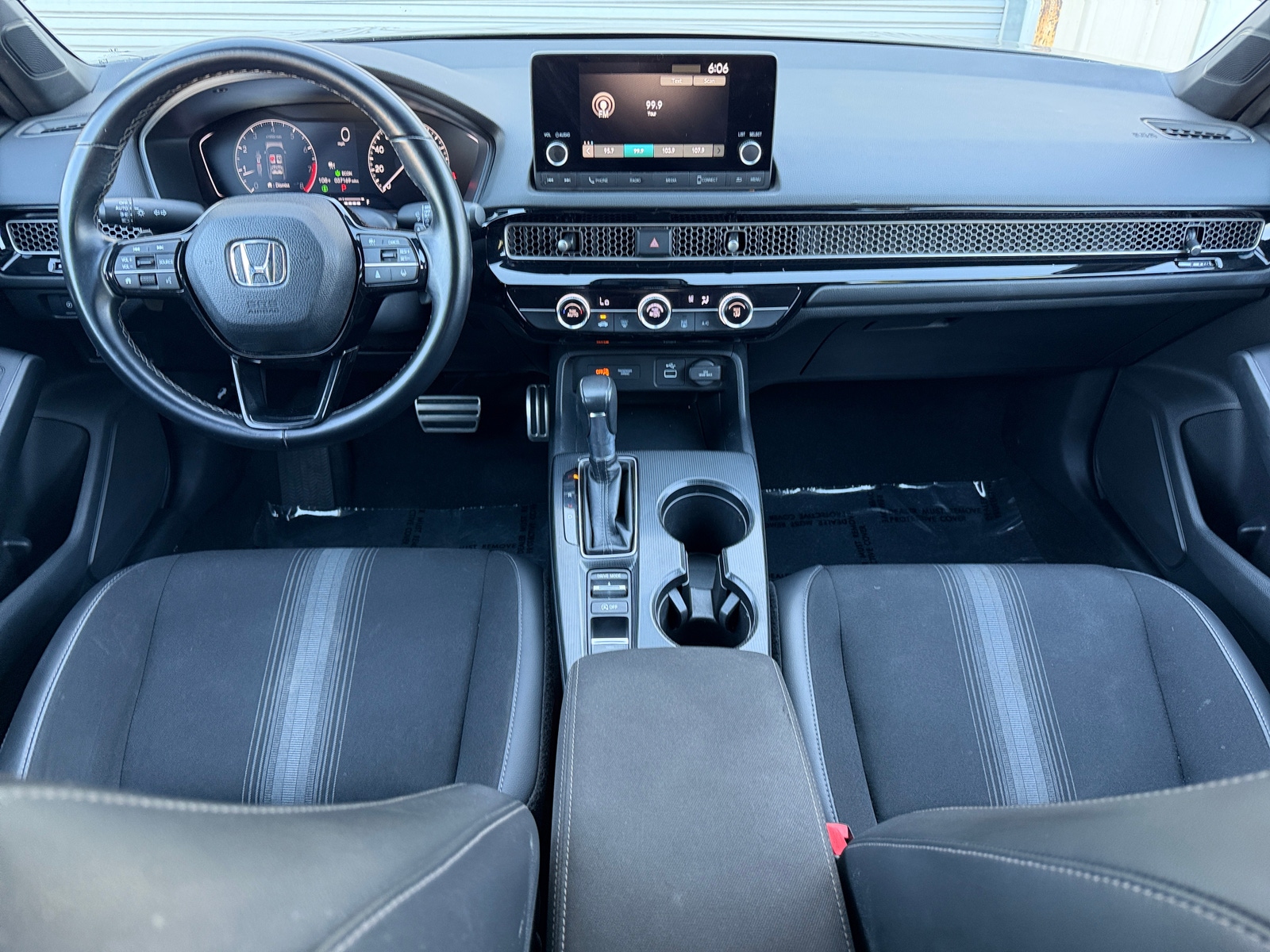 Thumbnail: 2024 Honda Civic - 3