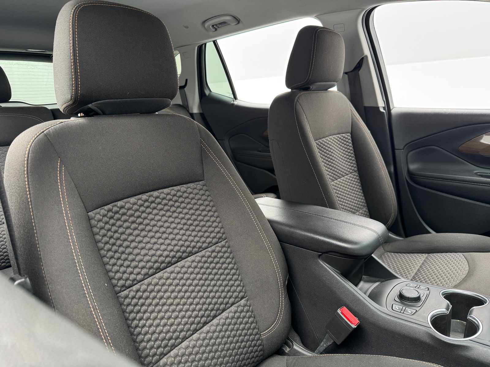 Thumbnail: 2020 GMC Terrain - 2