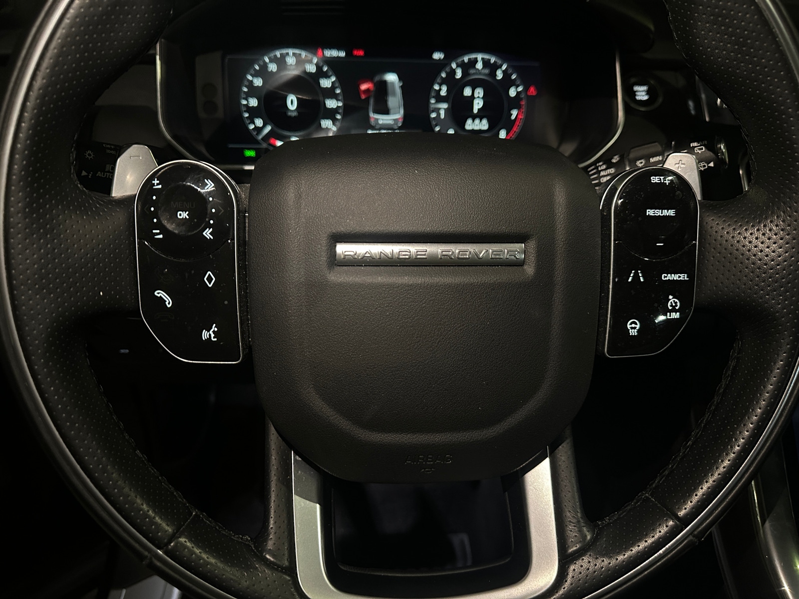 Thumbnail: 2022 Land Rover Range Rover Sport - 4