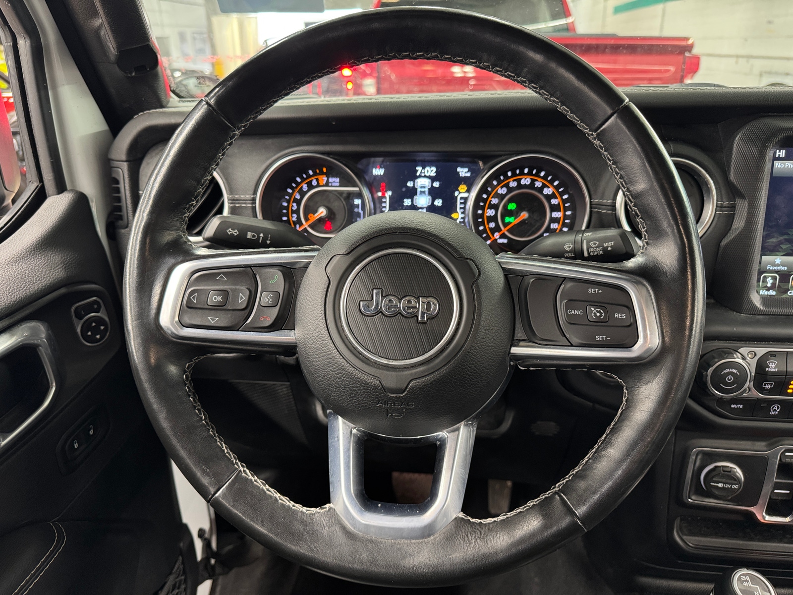 Thumbnail: 2020 Jeep Gladiator - 4