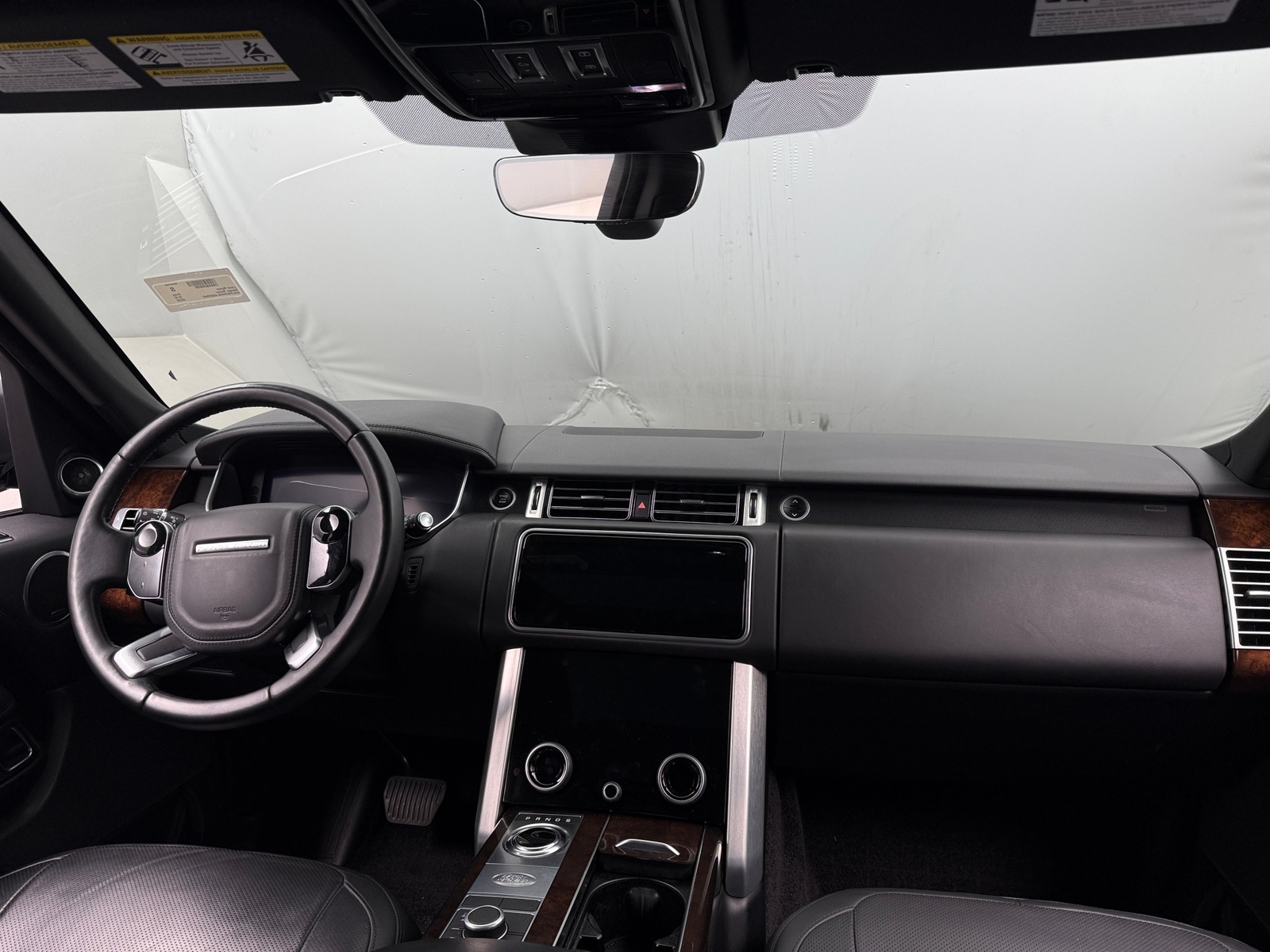 Thumbnail: 2020 Land Rover Range Rover - 2
