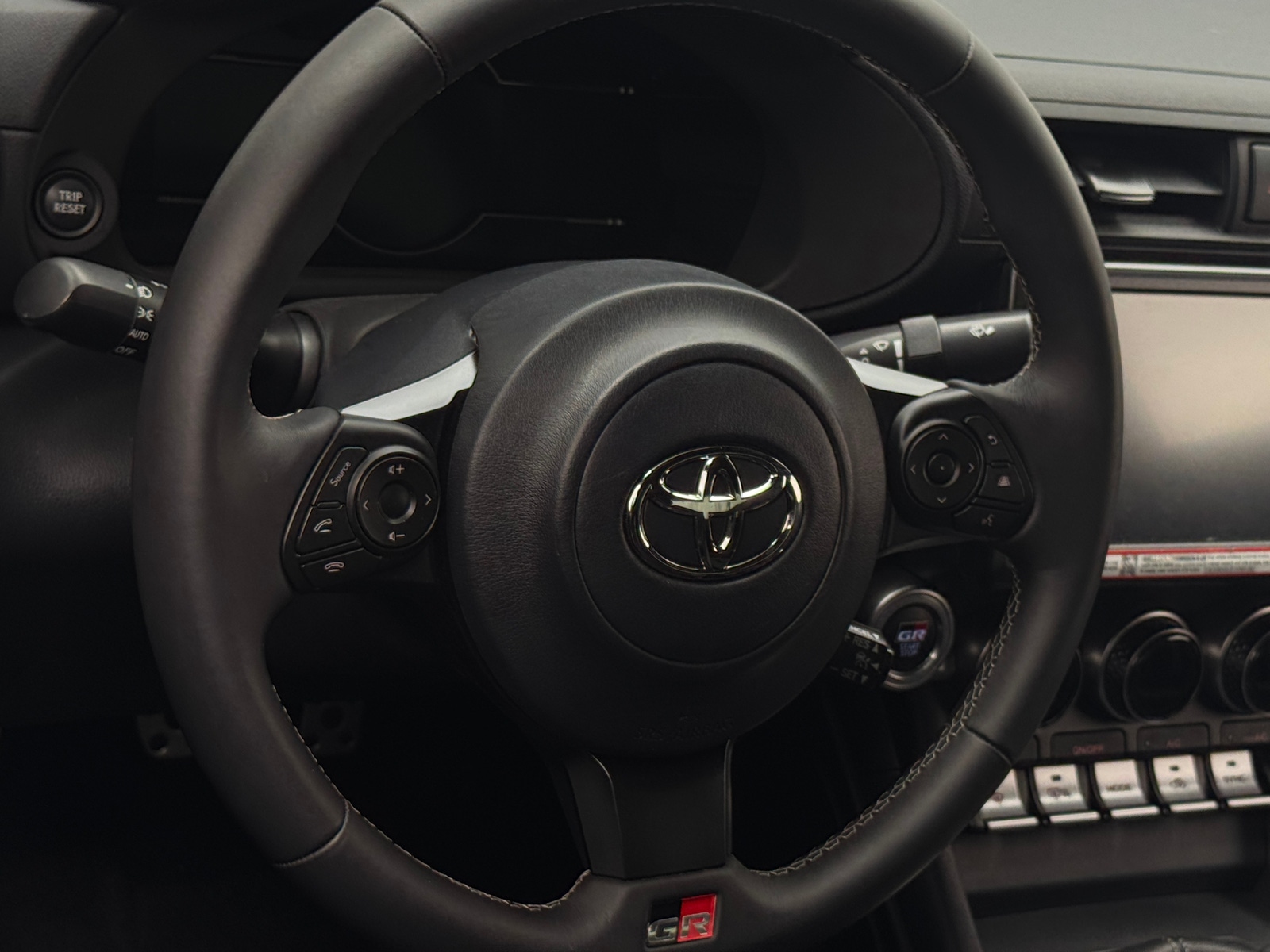 Thumbnail: 2025 Toyota GR86 - 3