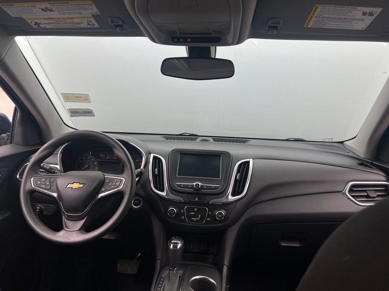 Thumbnail: 2018 Chevrolet Equinox - 3