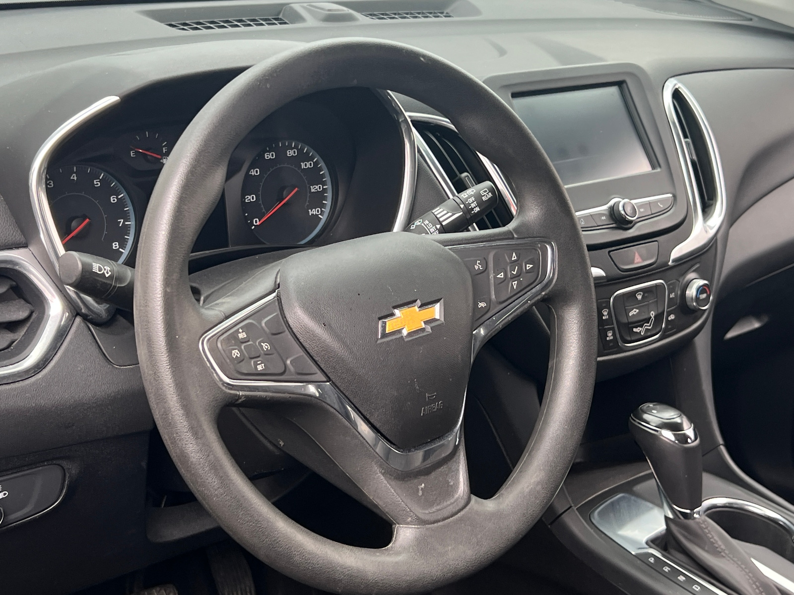 Thumbnail: 2018 Chevrolet Equinox - 5