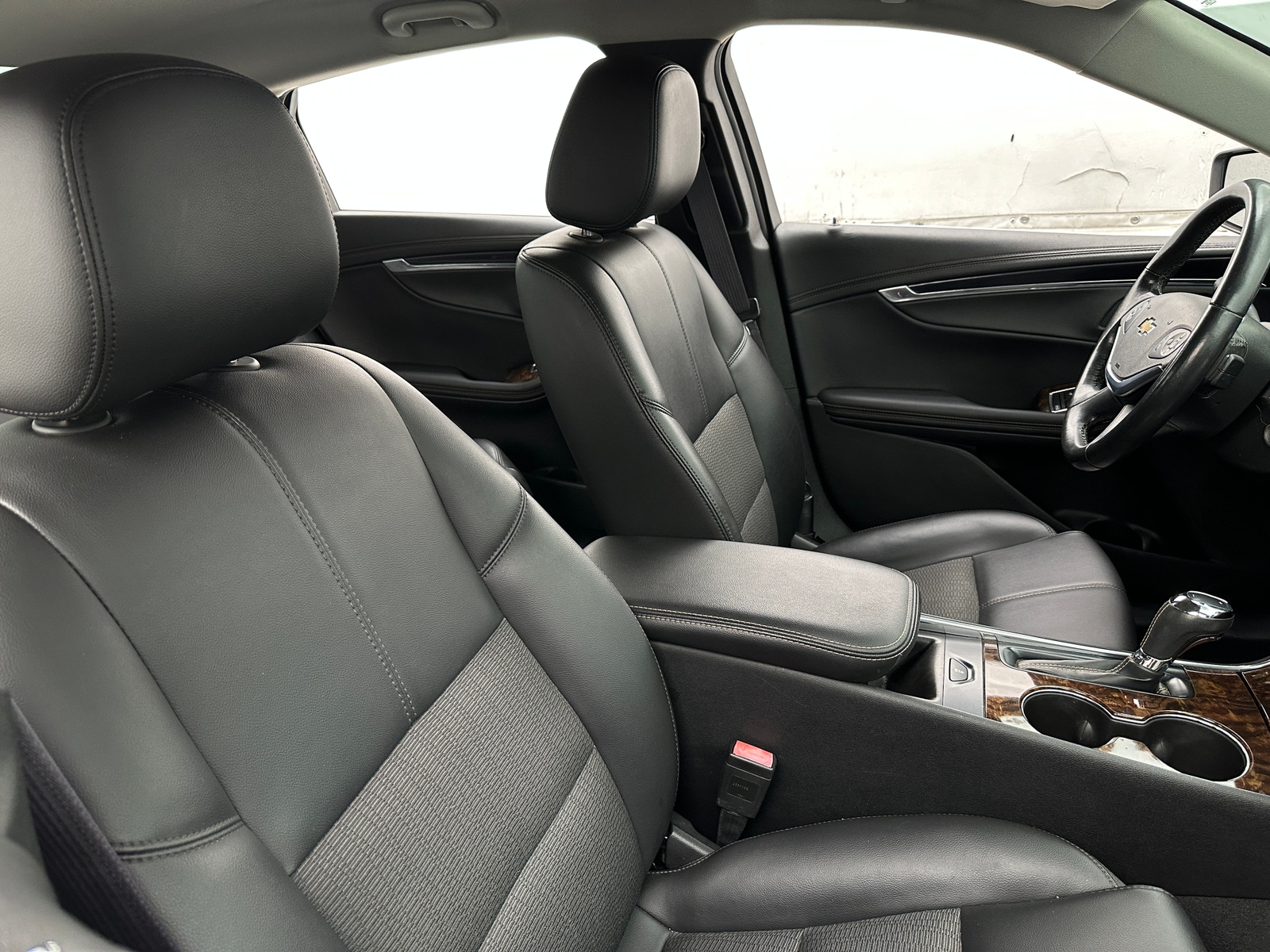 Thumbnail: 2015 Chevrolet Impala - 2