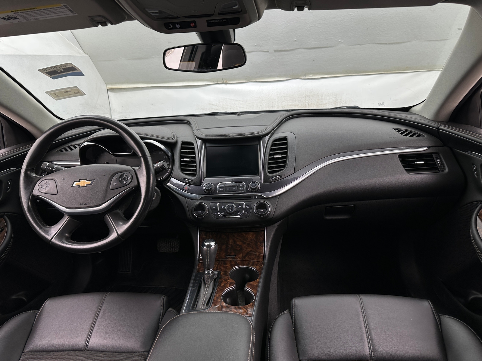 Thumbnail: 2015 Chevrolet Impala - 3