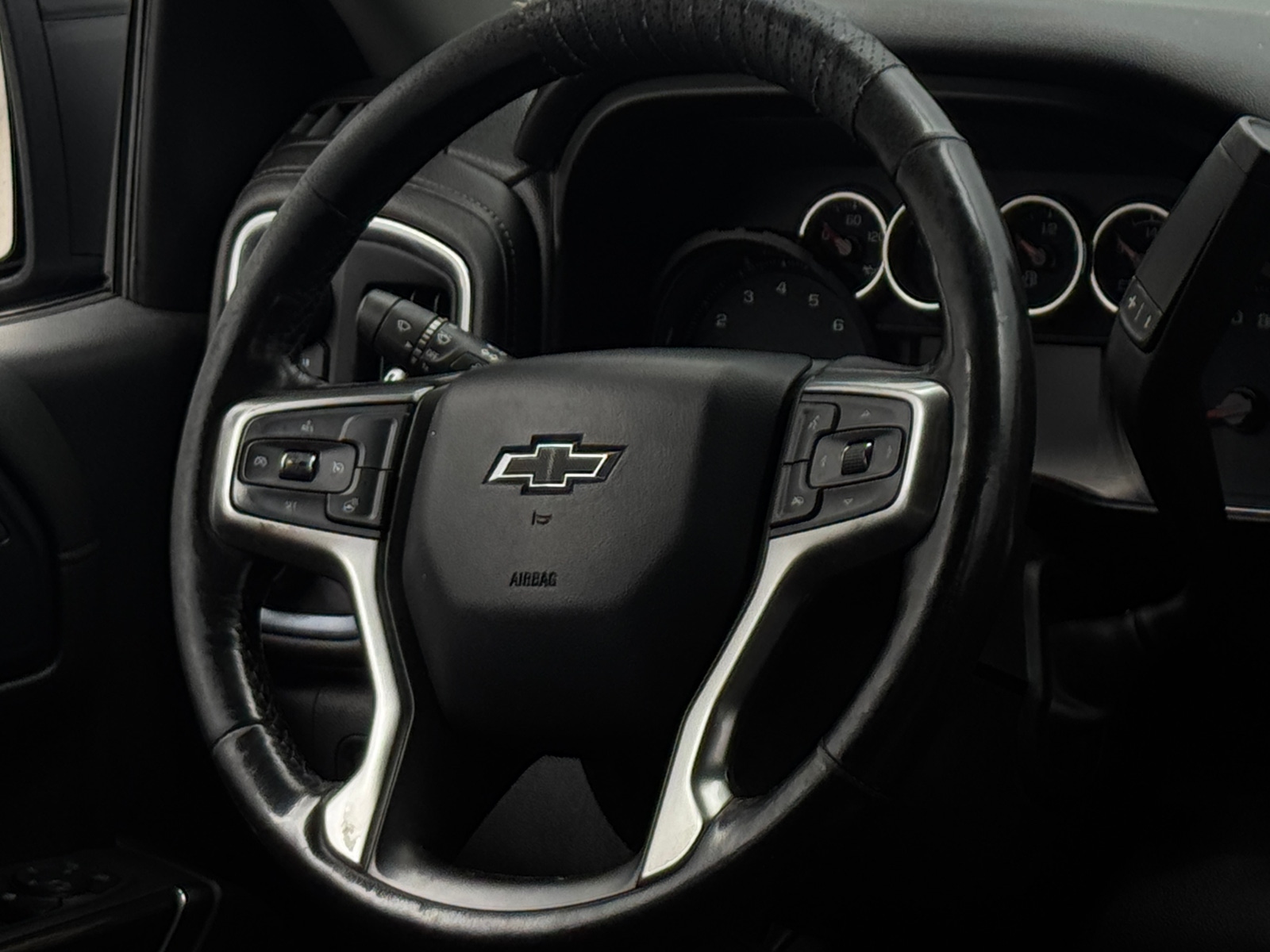 Thumbnail: 2021 Chevrolet Silverado 1500 - 5