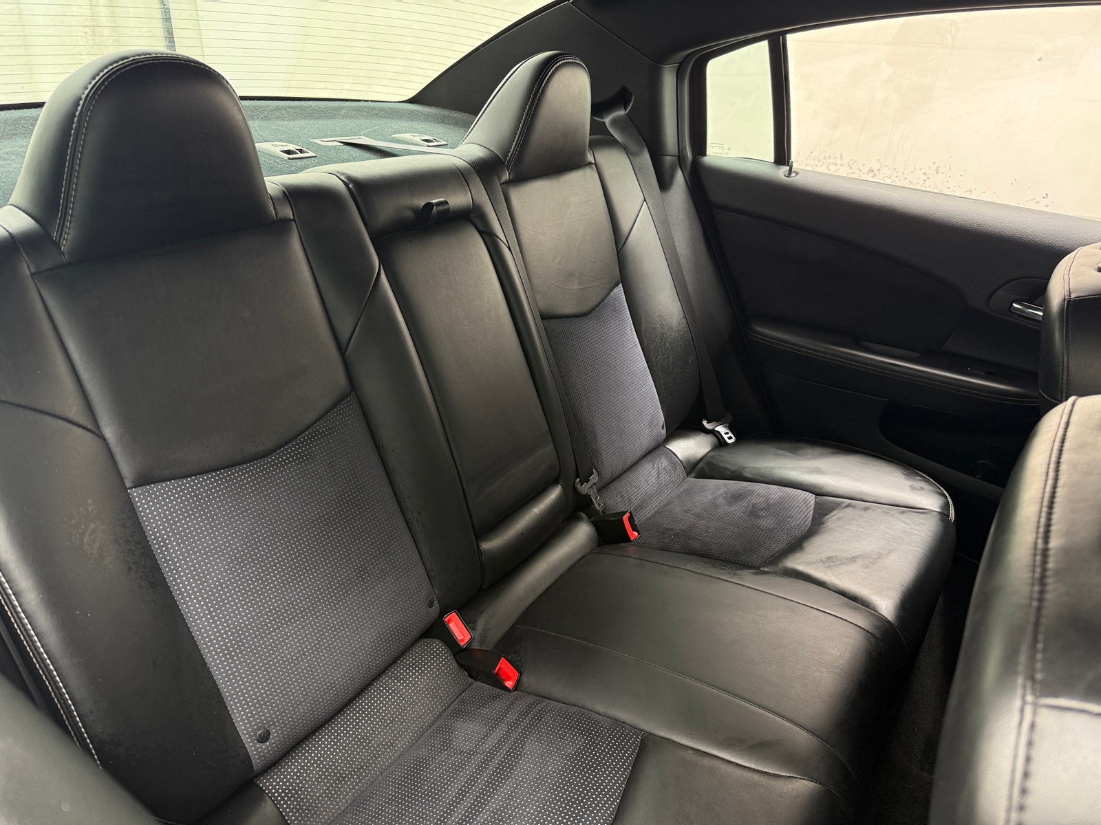 Thumbnail: 2014 Chrysler 200 - 5