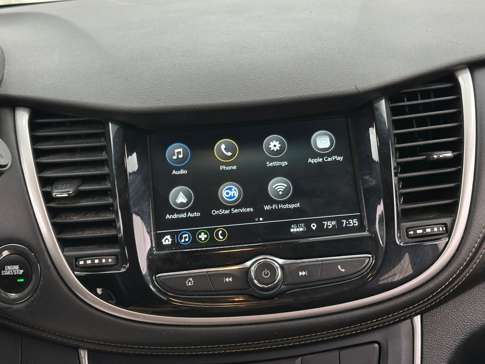 Thumbnail: 2019 Chevrolet Trax - 4