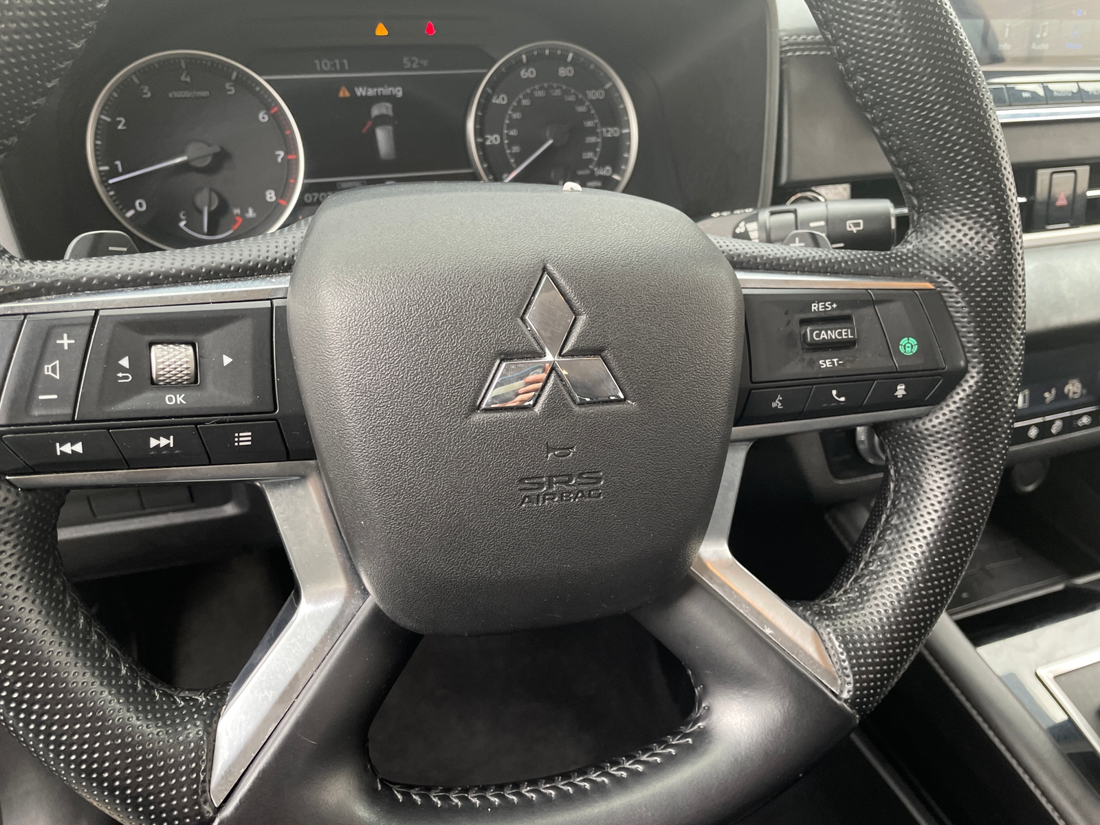Thumbnail: 2022 Mitsubishi Outlander - 5