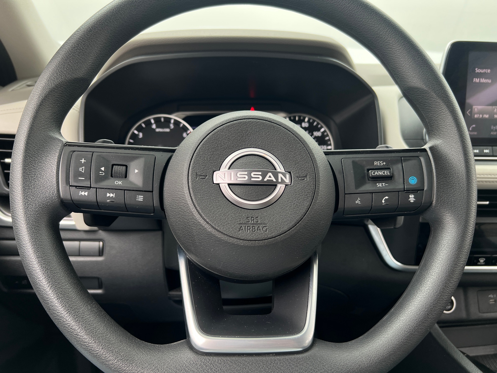 Thumbnail: 2023 Nissan Rogue - 5