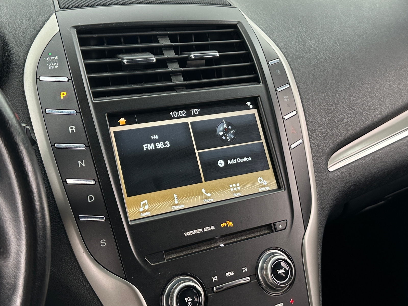 Thumbnail: 2017 Lincoln MKC - 3