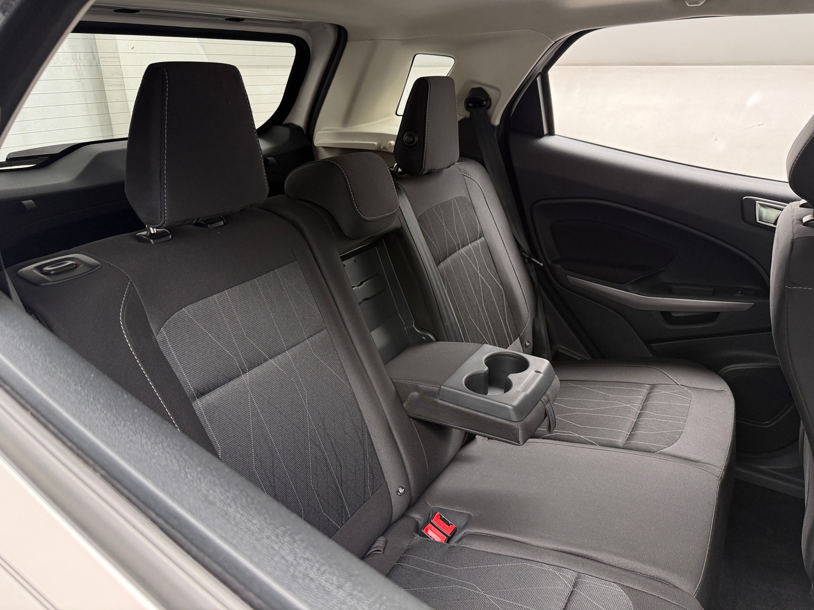 Thumbnail: 2019 Ford EcoSport - 6
