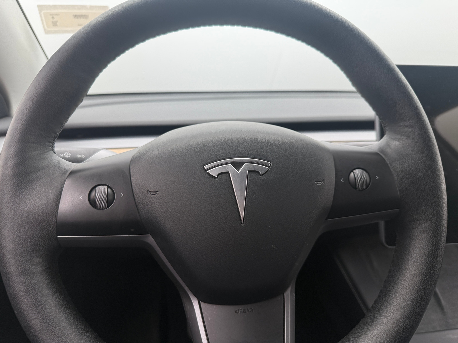 Thumbnail: 2022 Tesla Model Y - 4