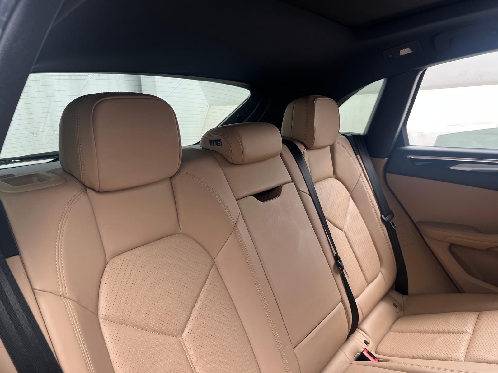 Thumbnail: 2020 Porsche Macan - 6