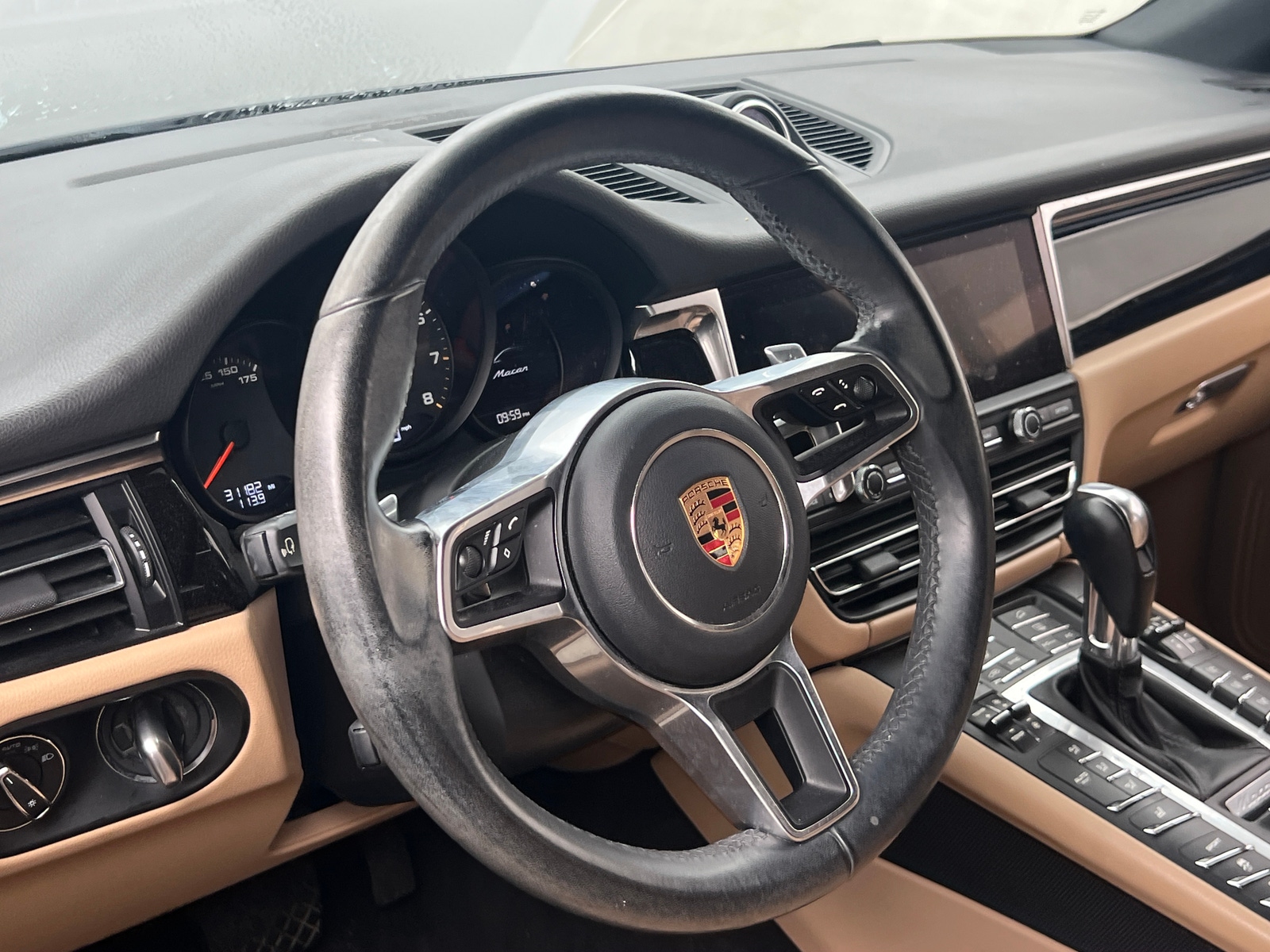 Thumbnail: 2020 Porsche Macan - 5