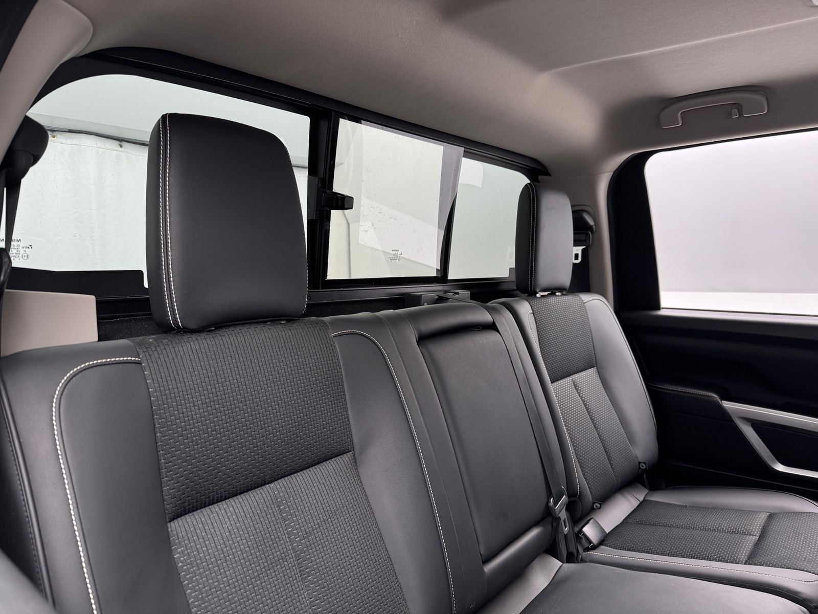 Thumbnail: 2019 Nissan Titan - 6