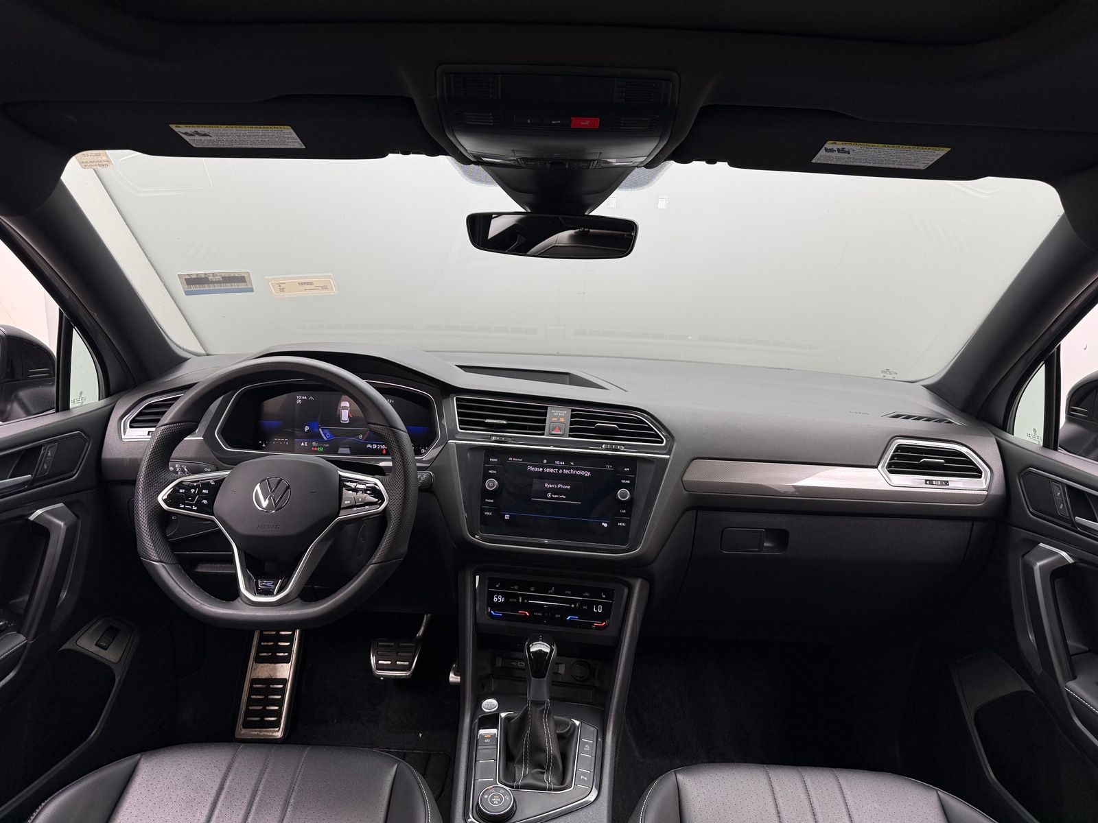 Thumbnail: 2024 Volkswagen Tiguan - 2