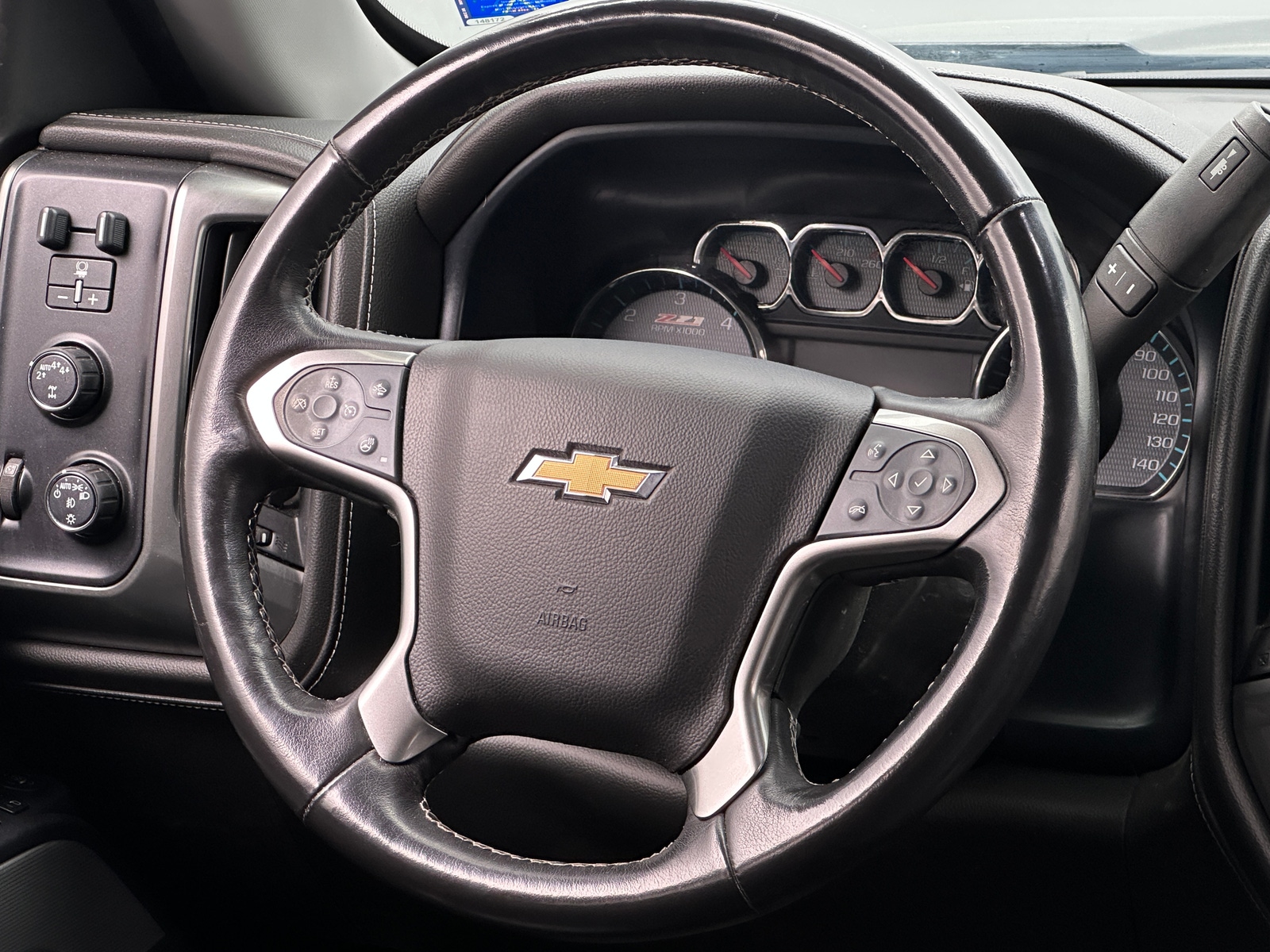 Thumbnail: 2018 Chevrolet Silverado 1500 - 4