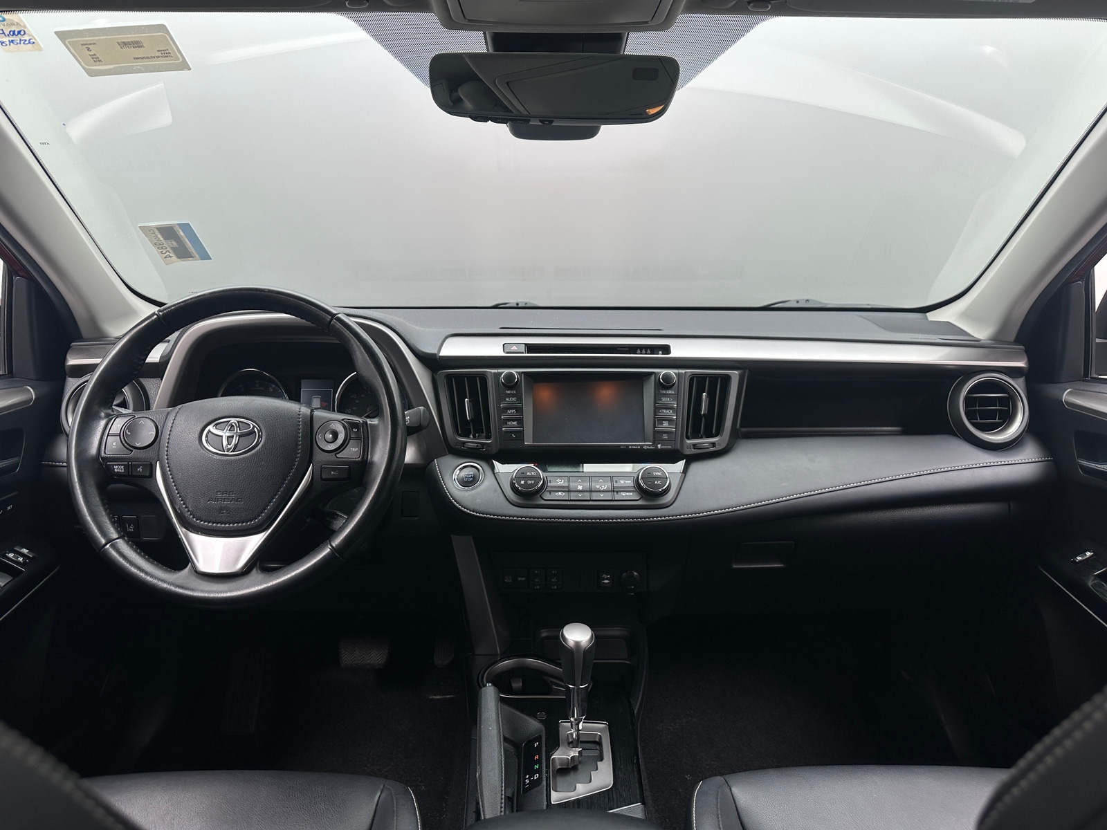 Thumbnail: 2018 Toyota RAV4 - 2