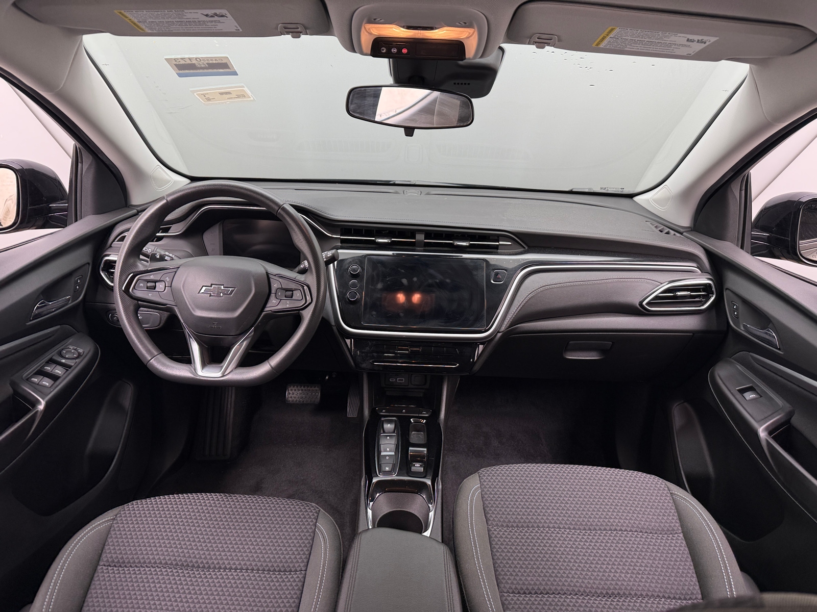 Thumbnail: 2023 Chevrolet Bolt EUV - 3