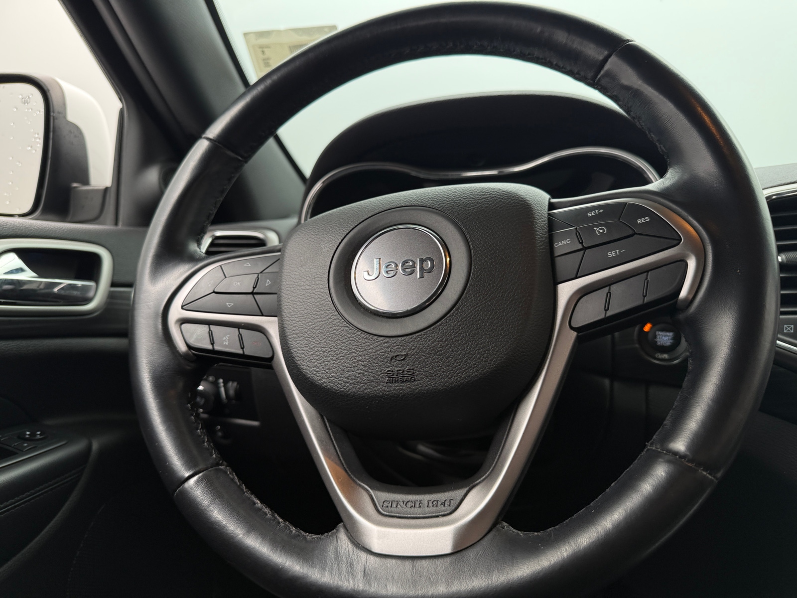Thumbnail: 2020 Jeep Grand Cherokee - 5