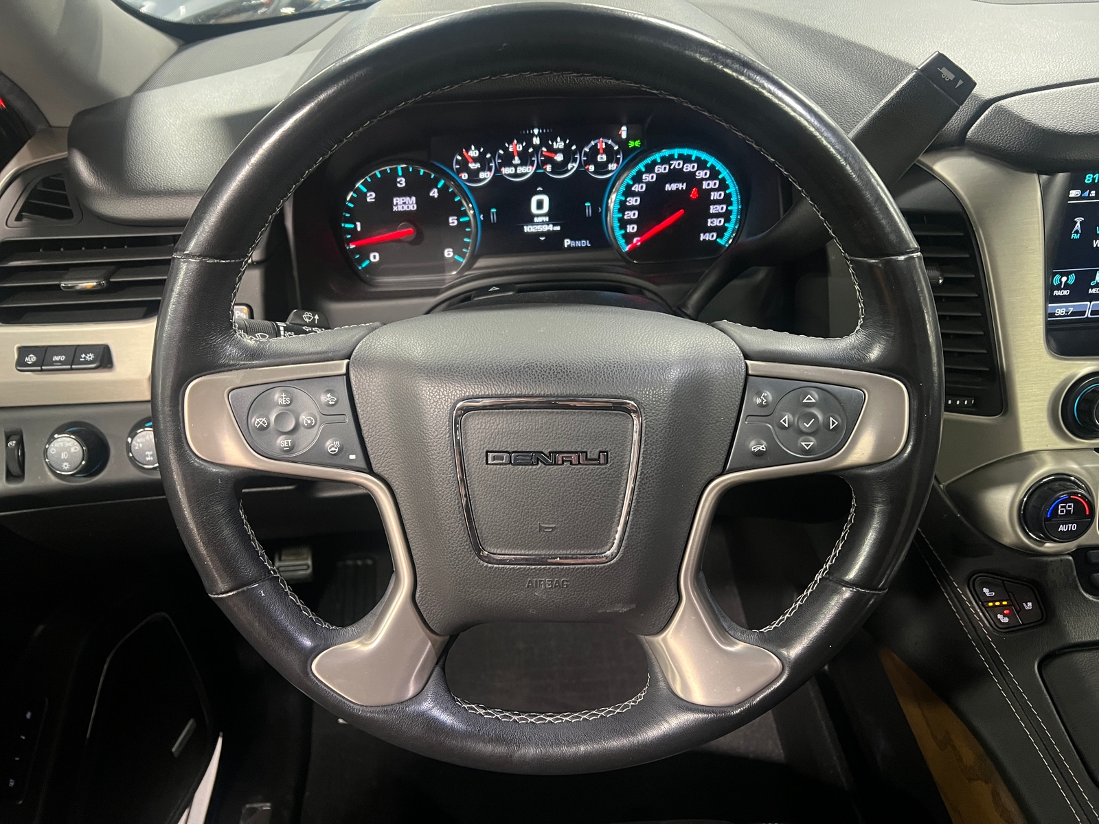 Thumbnail: 2019 GMC Yukon - 4