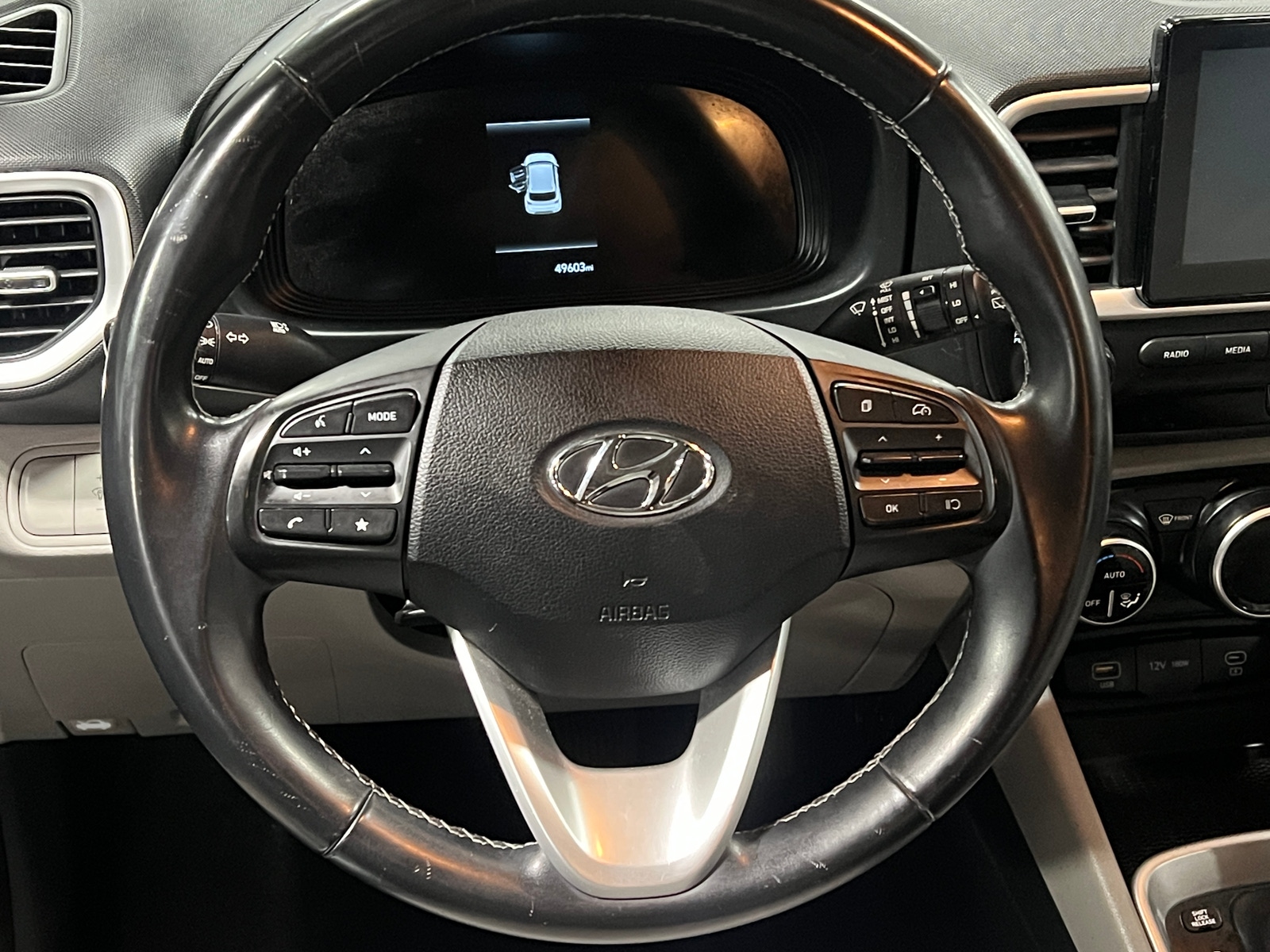 Thumbnail: 2023 Hyundai Venue - 5
