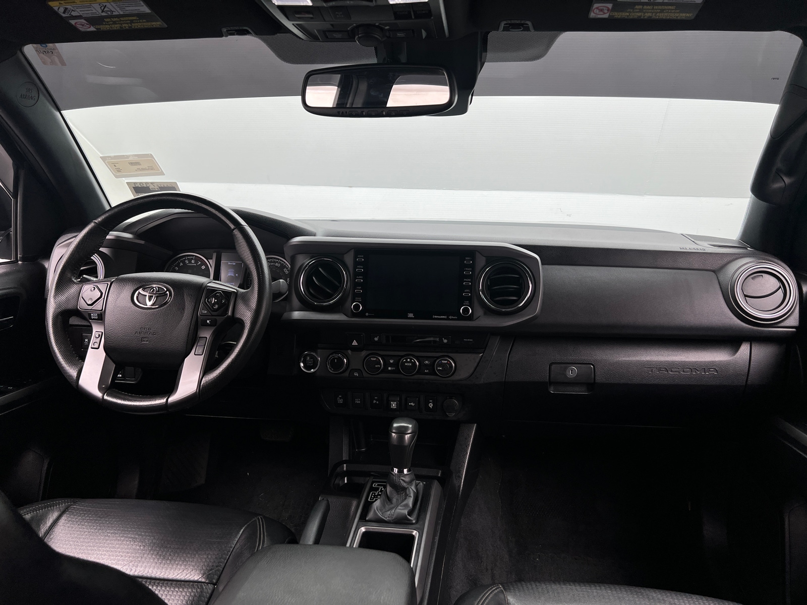 Thumbnail: 2022 Toyota Tacoma - 3