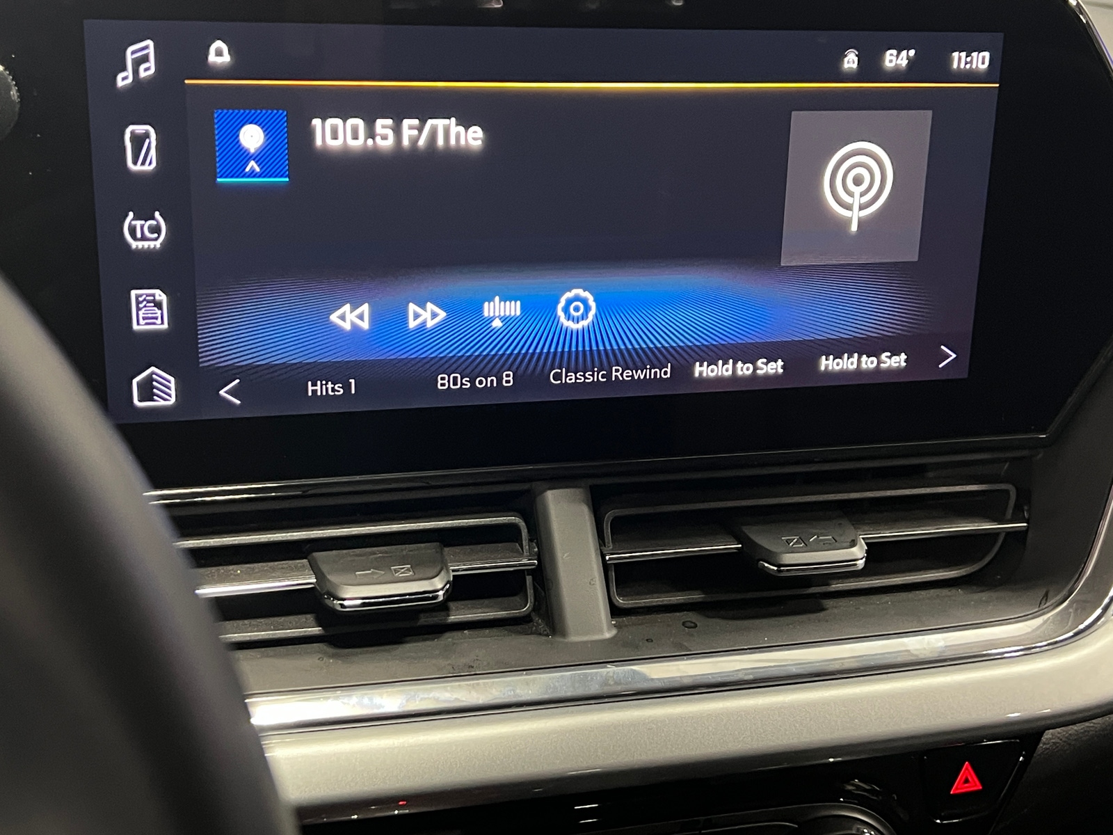 Thumbnail: 2025 Chevrolet Trax - 4