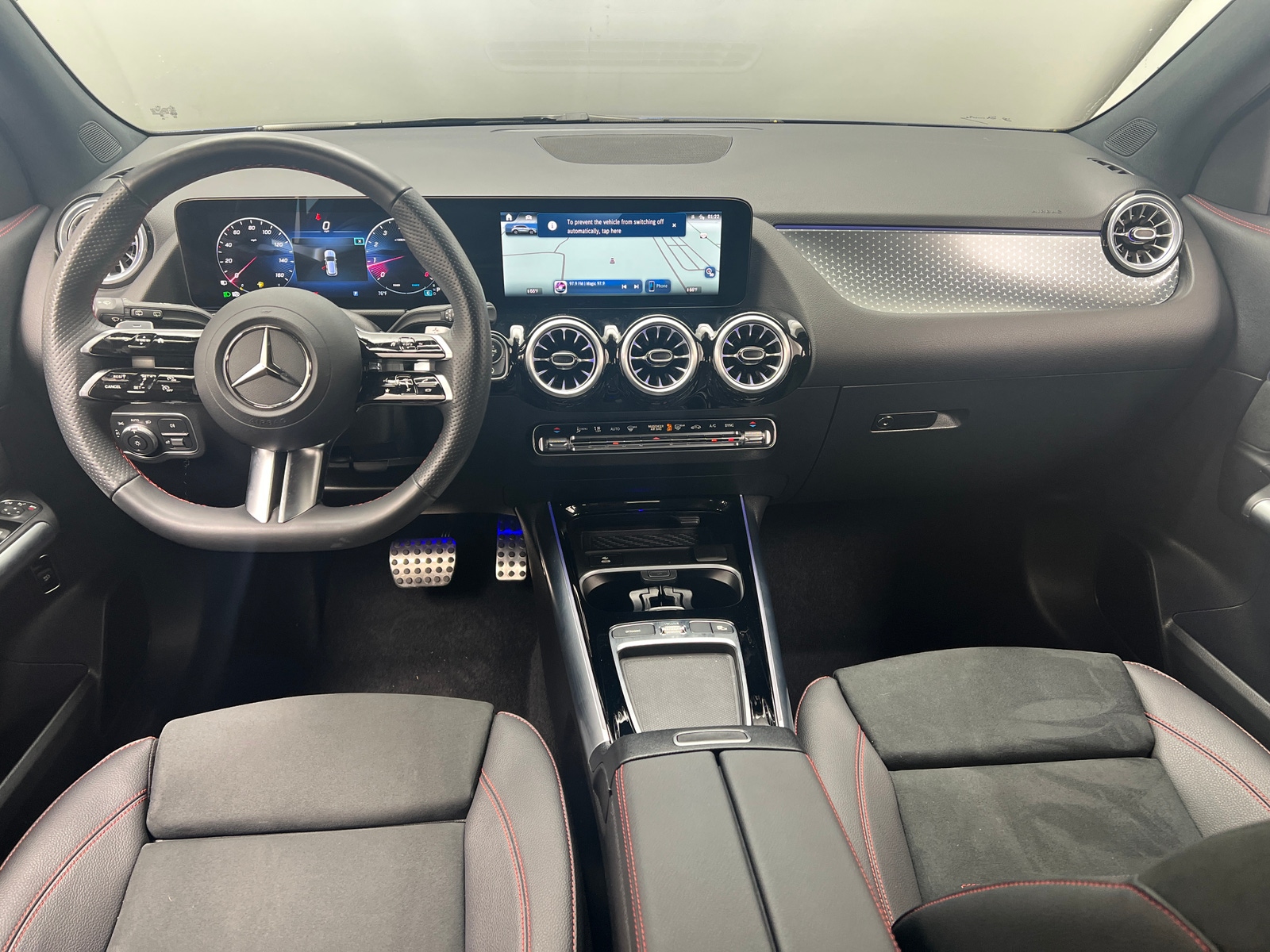 Thumbnail: 2025 Mercedes-Benz GLA - 2
