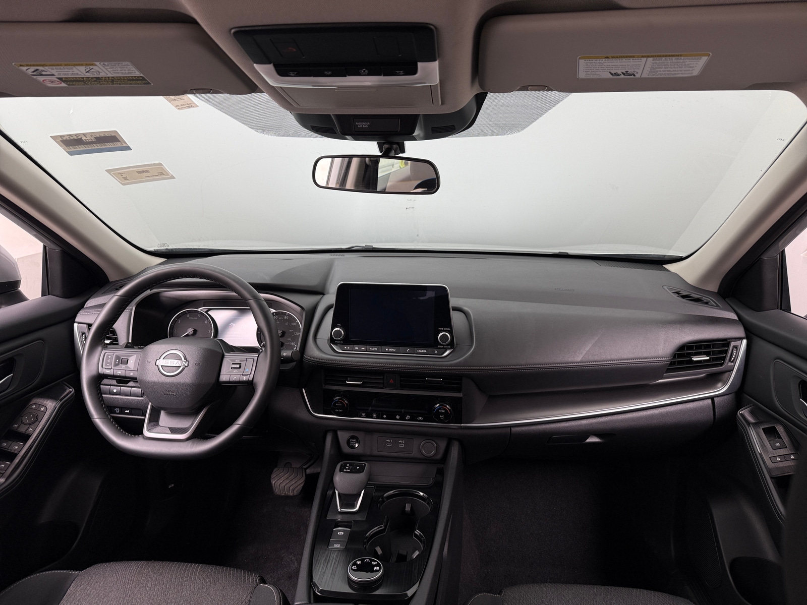 Thumbnail: 2025 Nissan Rogue - 3